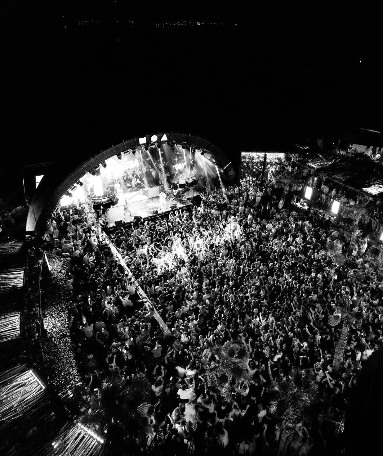 Balkan Wave and Blaze Ansicht 2