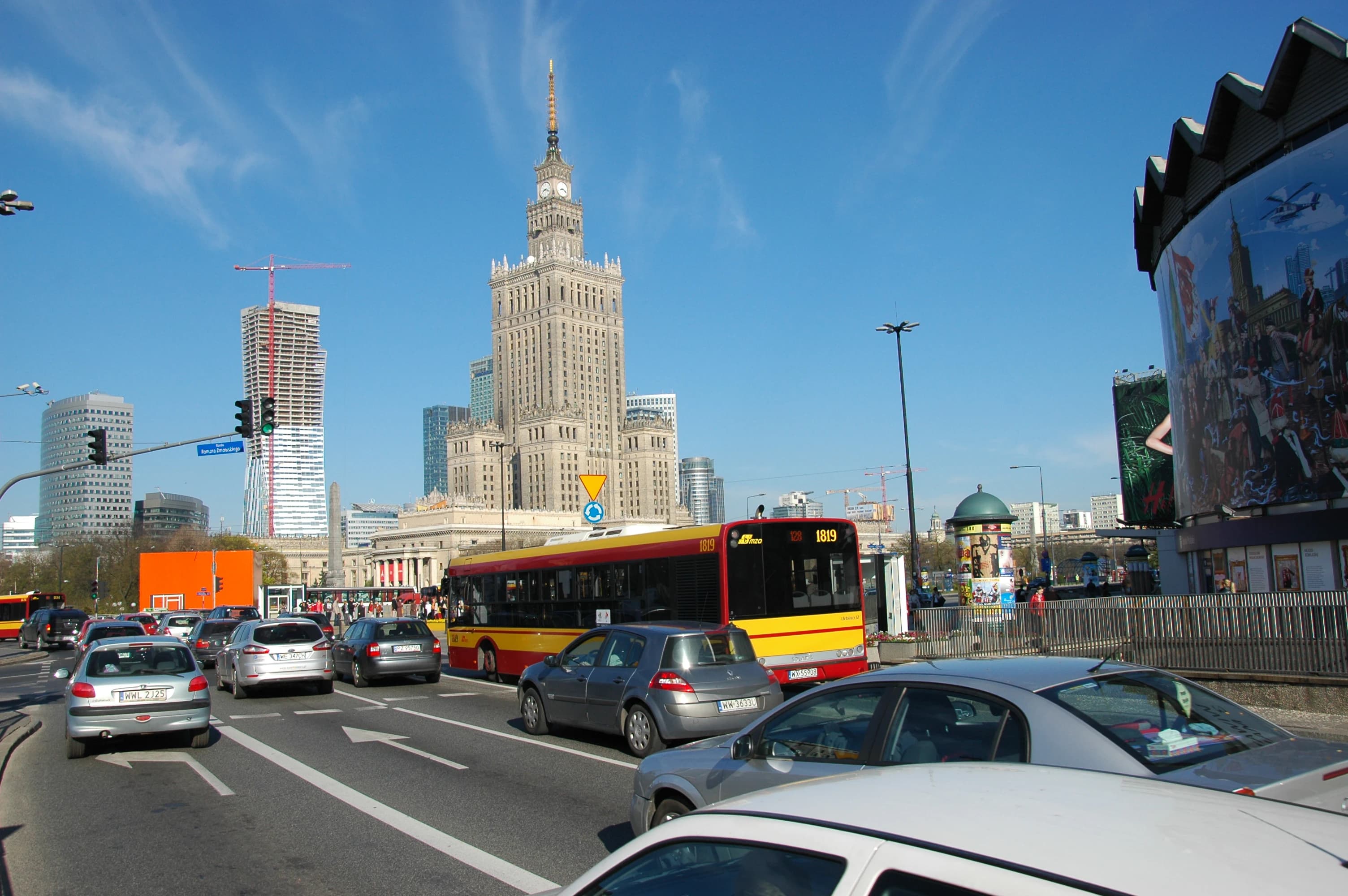 a city street filled with lots of traffic