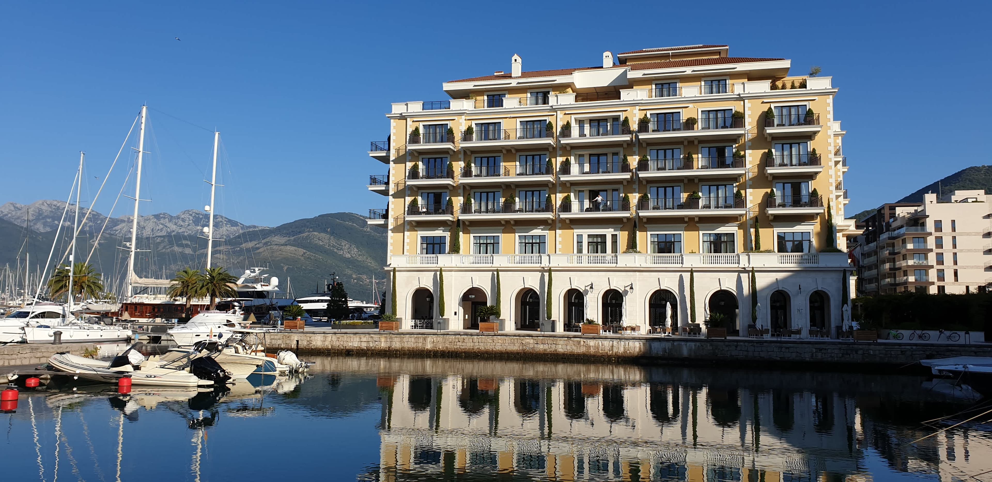 Hotel Regent Porto Montenegro Ansicht 2