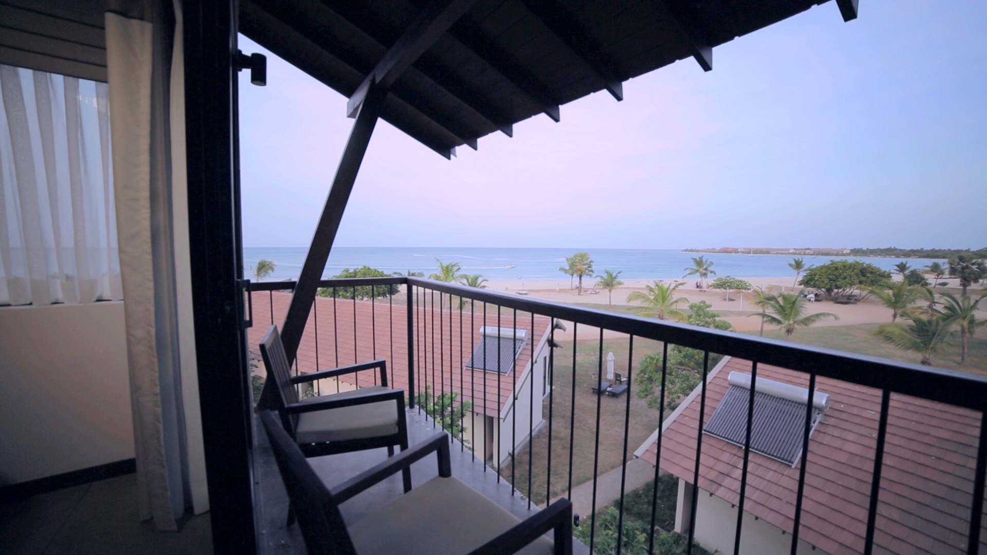 The Calm Resort & Spa Ansicht 8