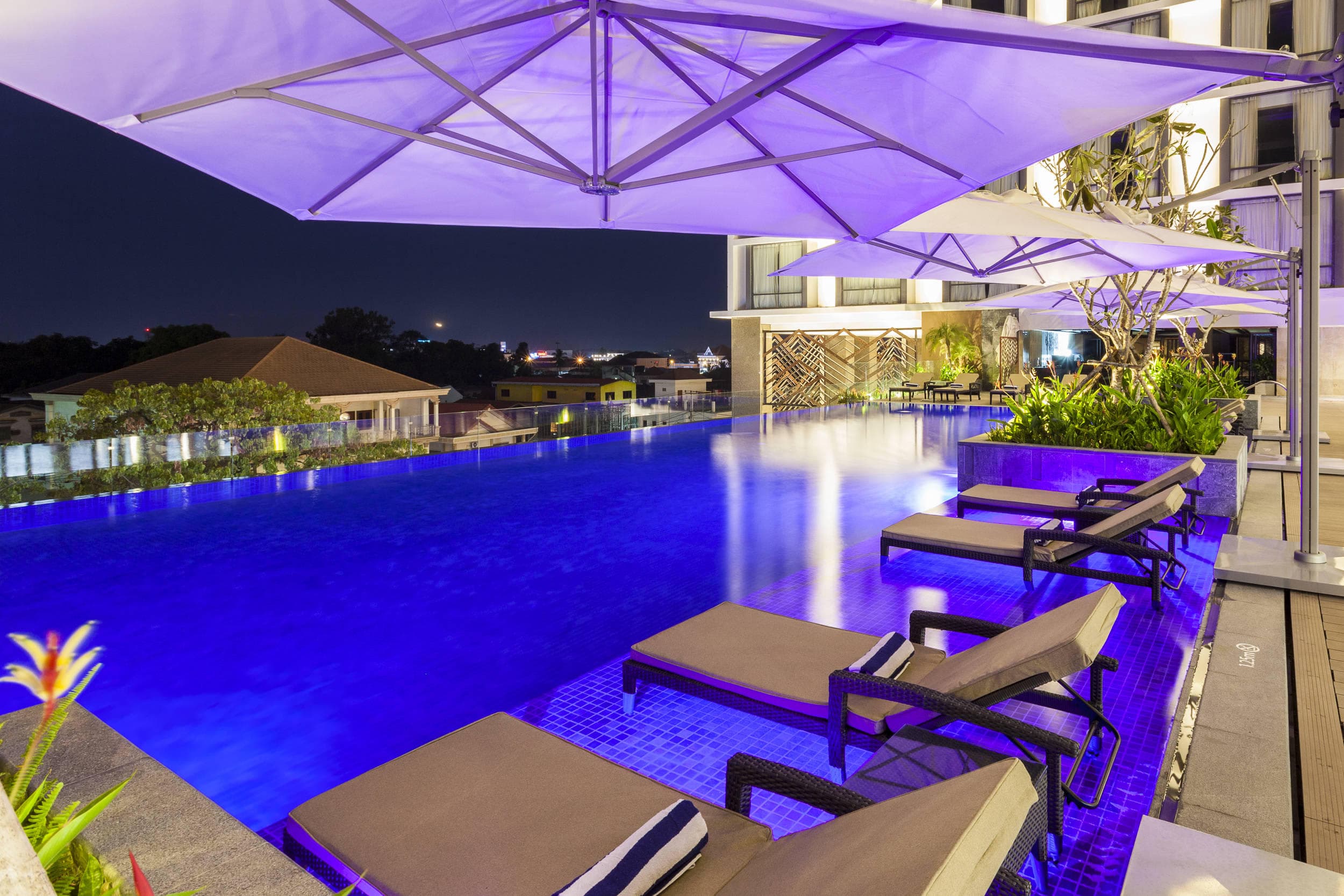 Crowne Plaza Vientiane Ansicht 8