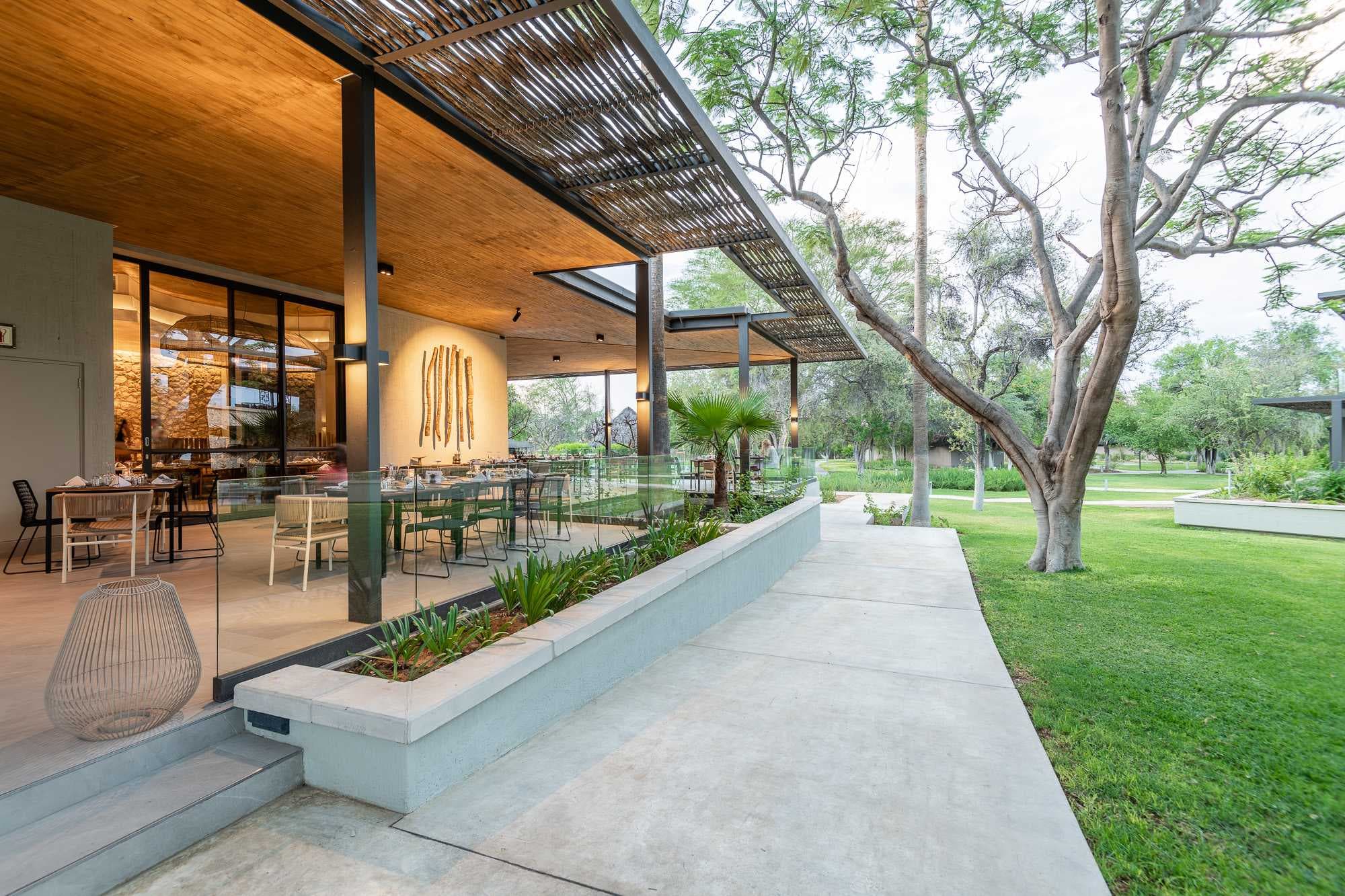 Mokuti Etosha Lodge Ansicht 2