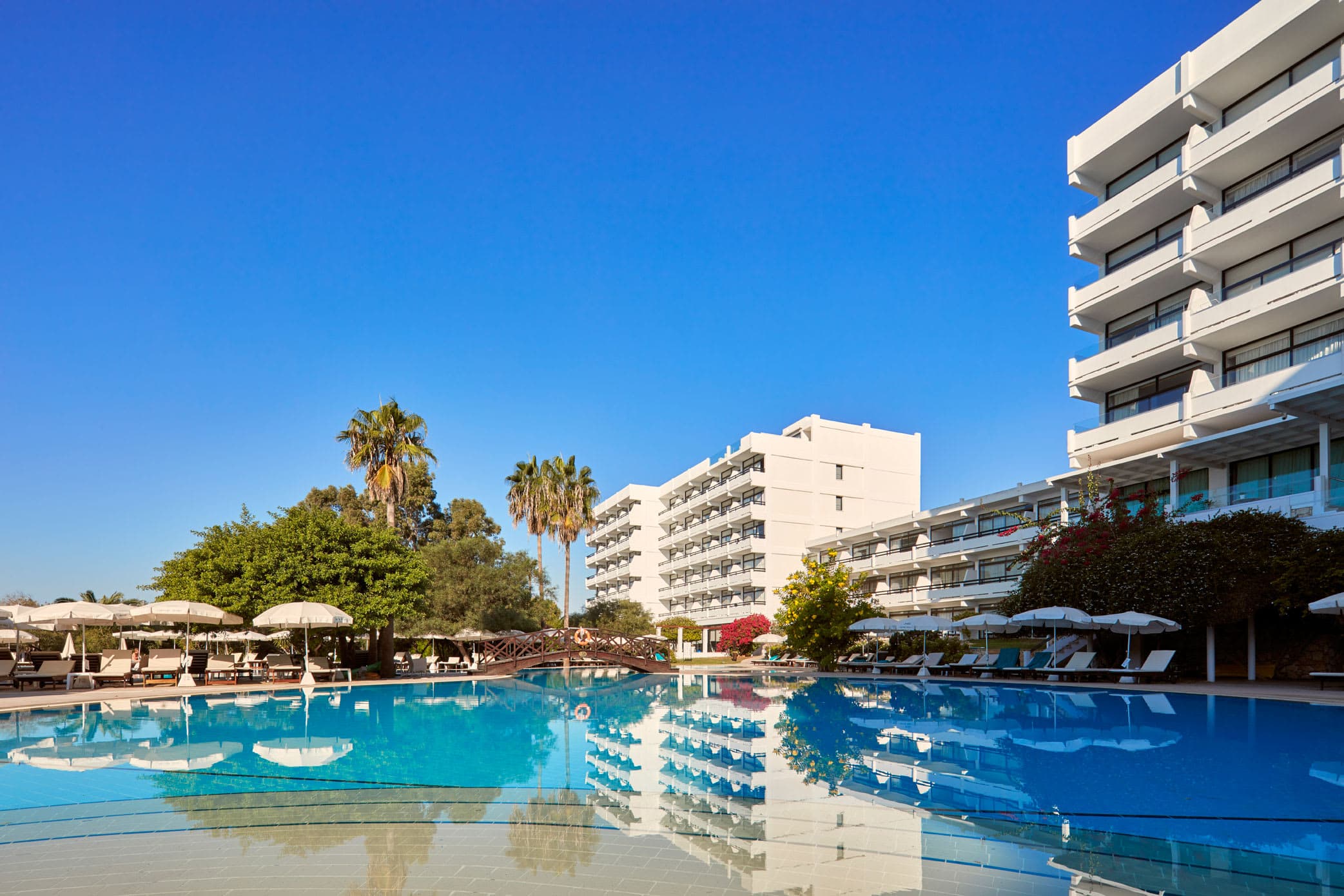 Hotel Grecian Bay Ansicht 2