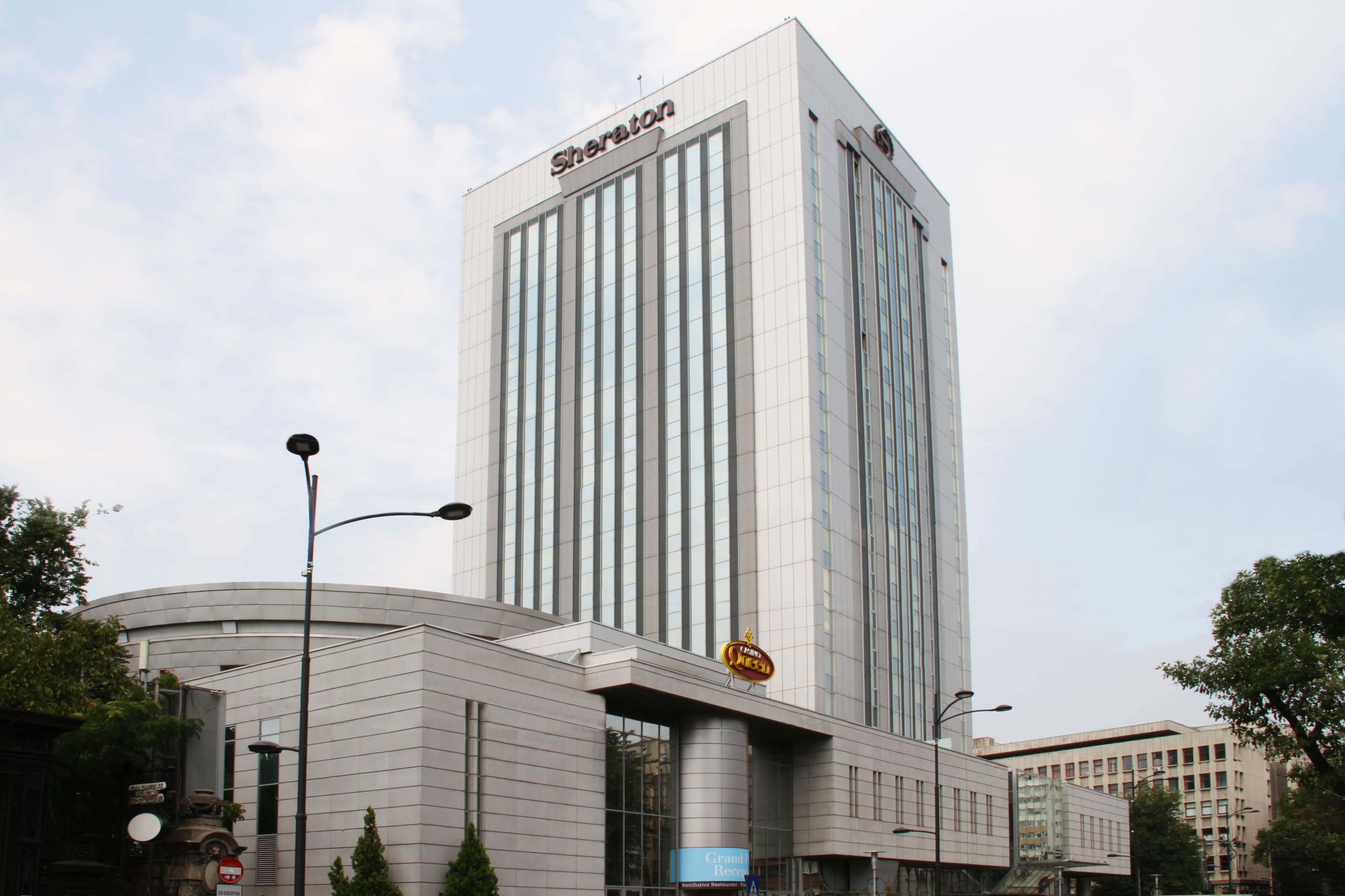 Sheraton Bucharest Hotel Ansicht 2