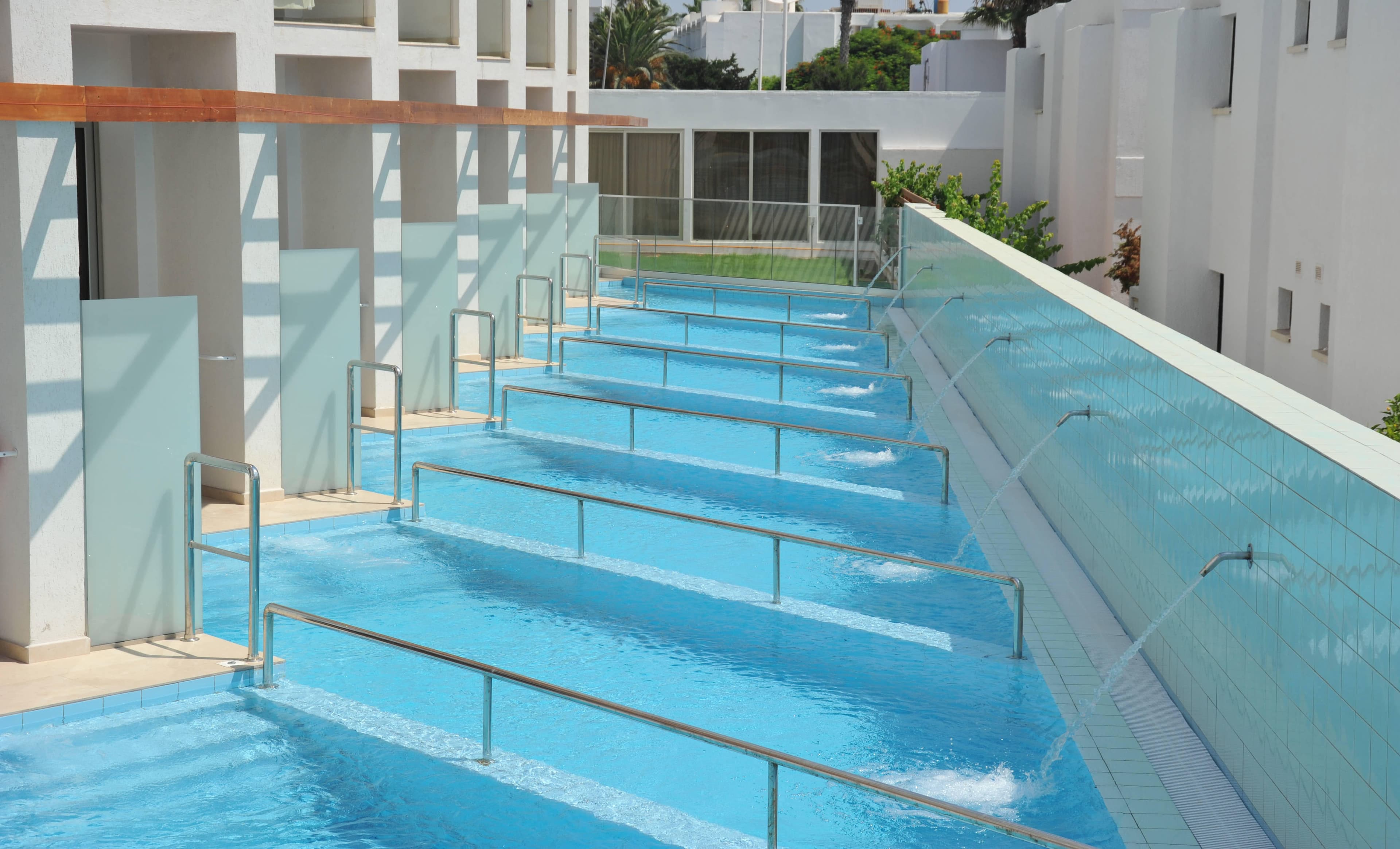 Adams Beach Hotel Deluxe Wing Ansicht 8