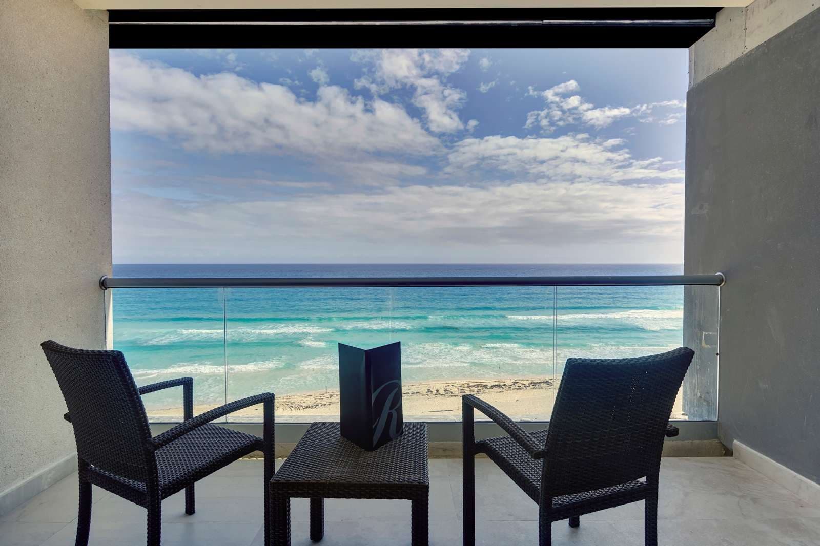Royalton CHIC Suites Cancun Ansicht 8