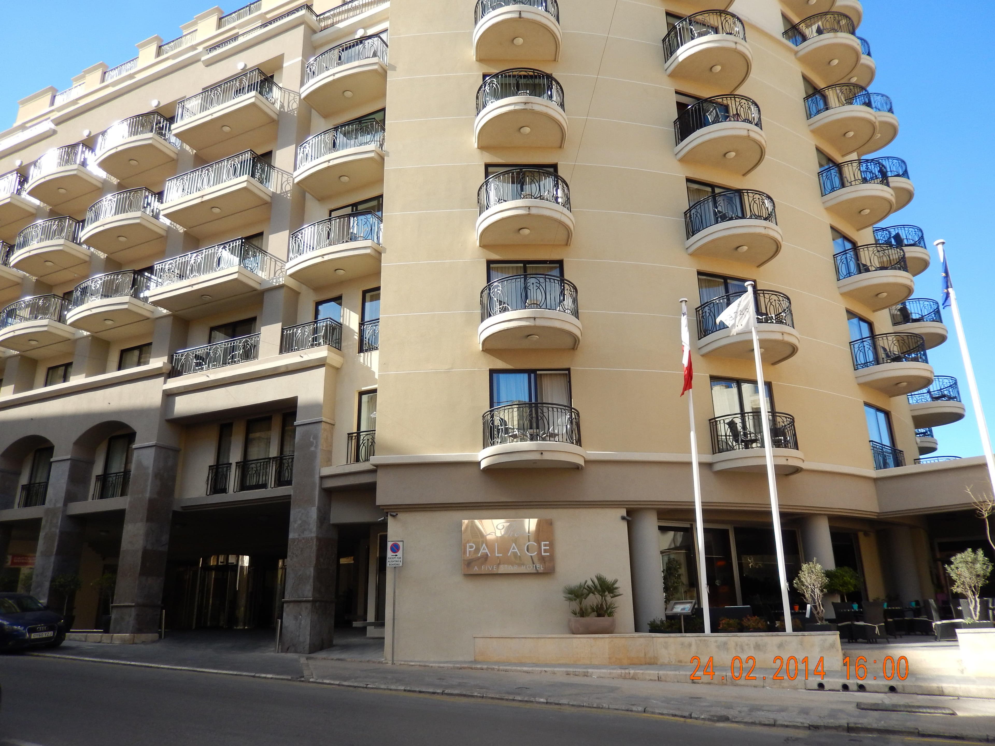 AX The Palace Ansicht 2