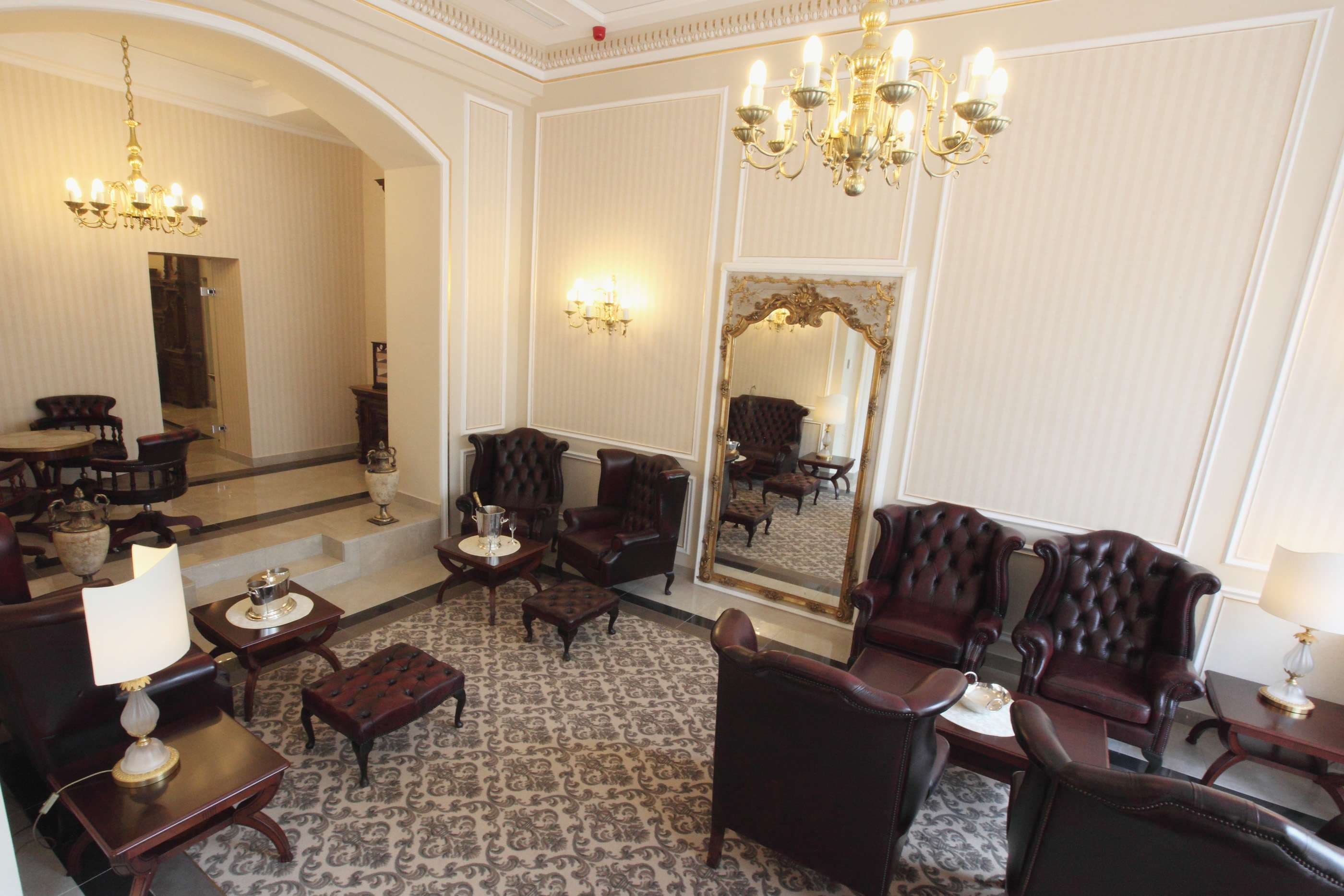 Grand Hotel Continental Ansicht 10