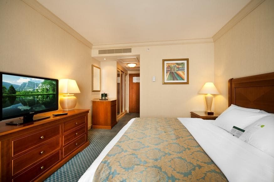 Courtyard Tbilisi Hotel Ansicht 3