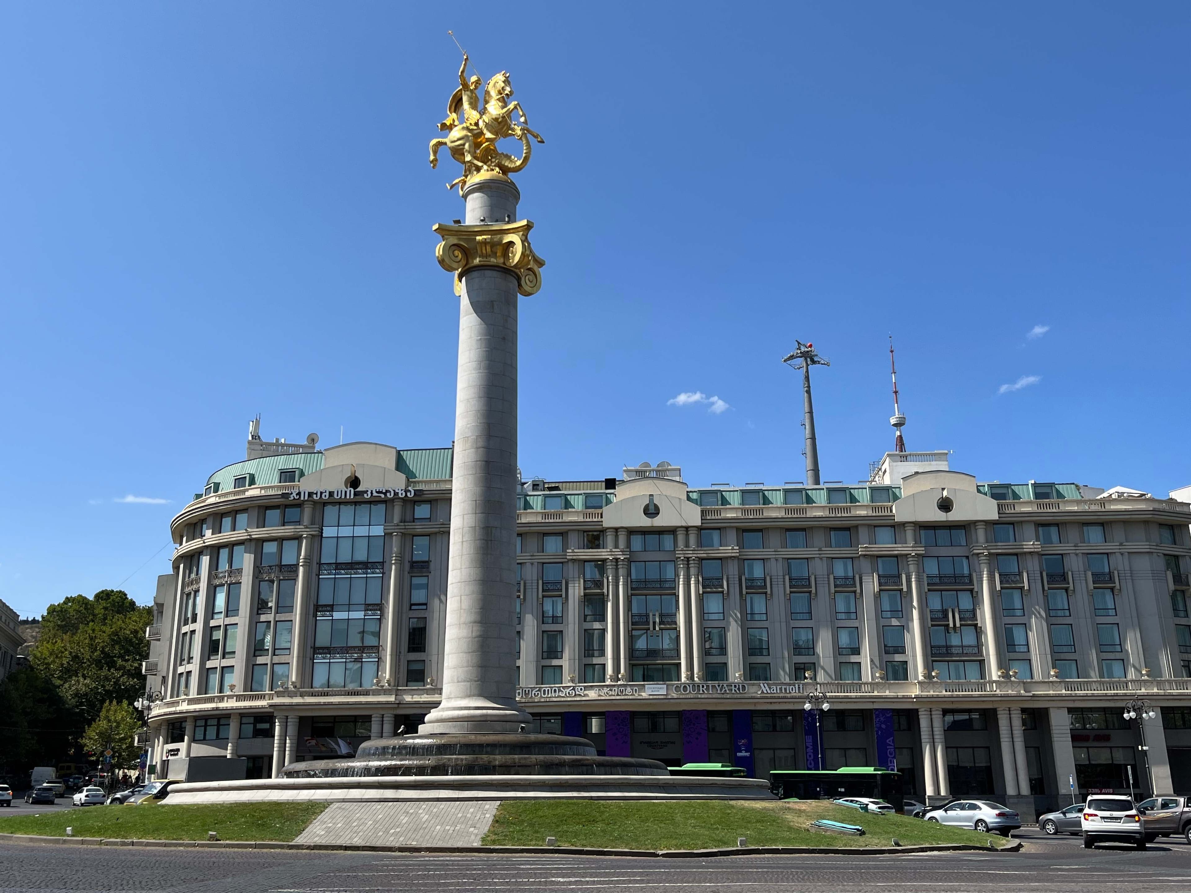 Courtyard Tbilisi Hotel Ansicht 2