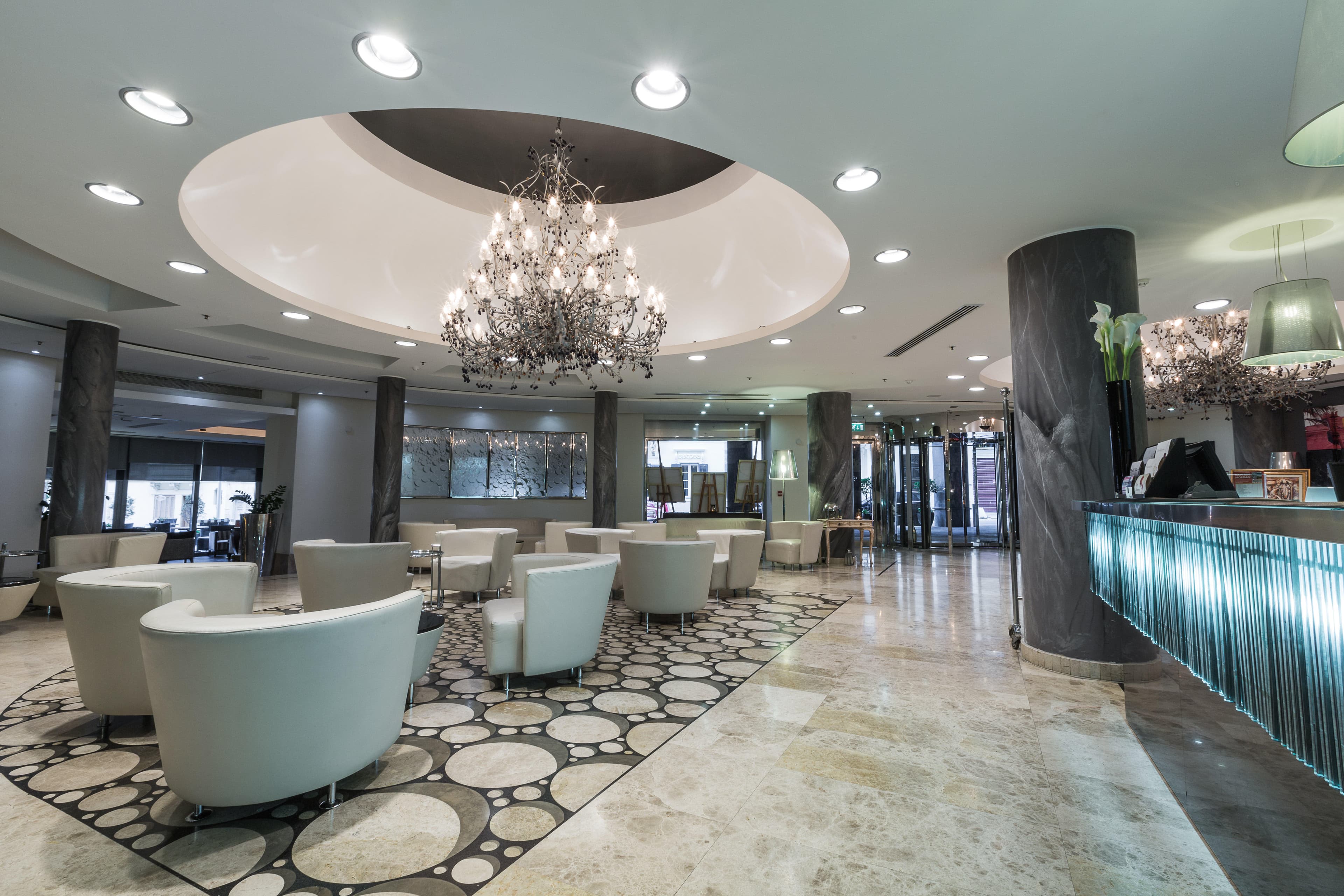 AX The Palace Ansicht 9